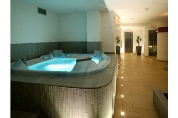 Отель La Villa 4